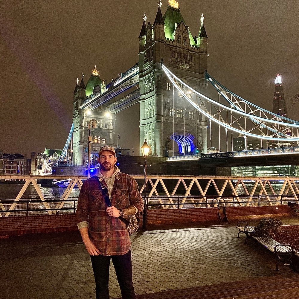 Meet your Posher, Dustin